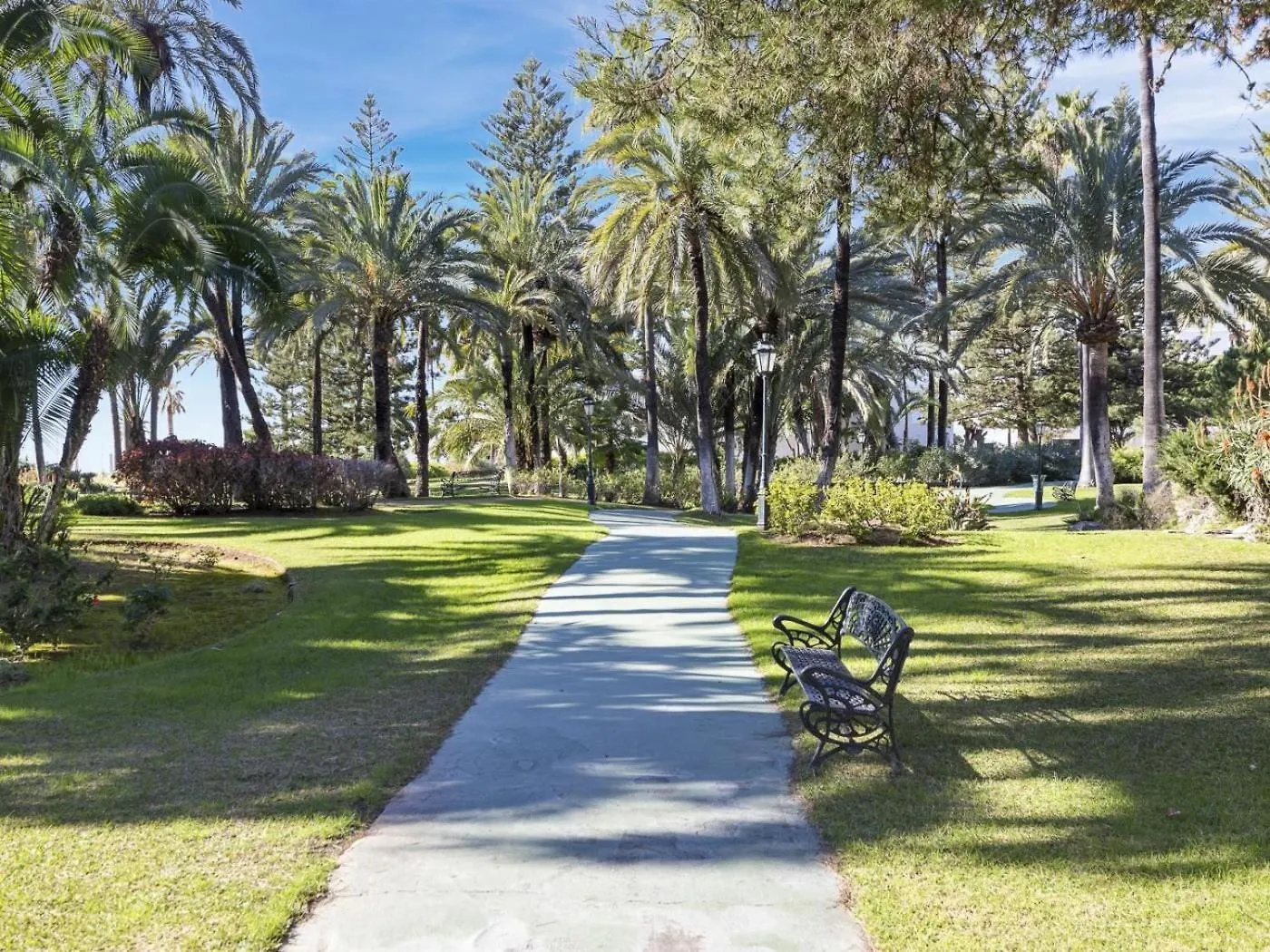 02 Bdr Cadiz 208 Appartement Marbella
