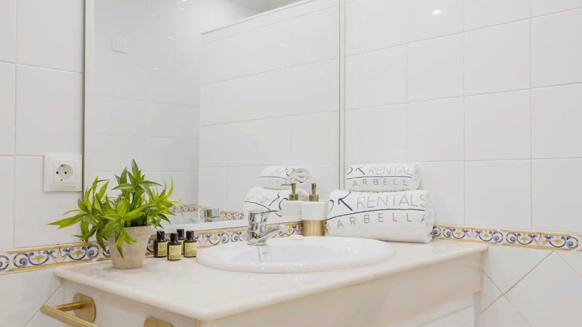 Apartmán 02 Bdr Cadiz 208 Marbella 0*,  Španělsko