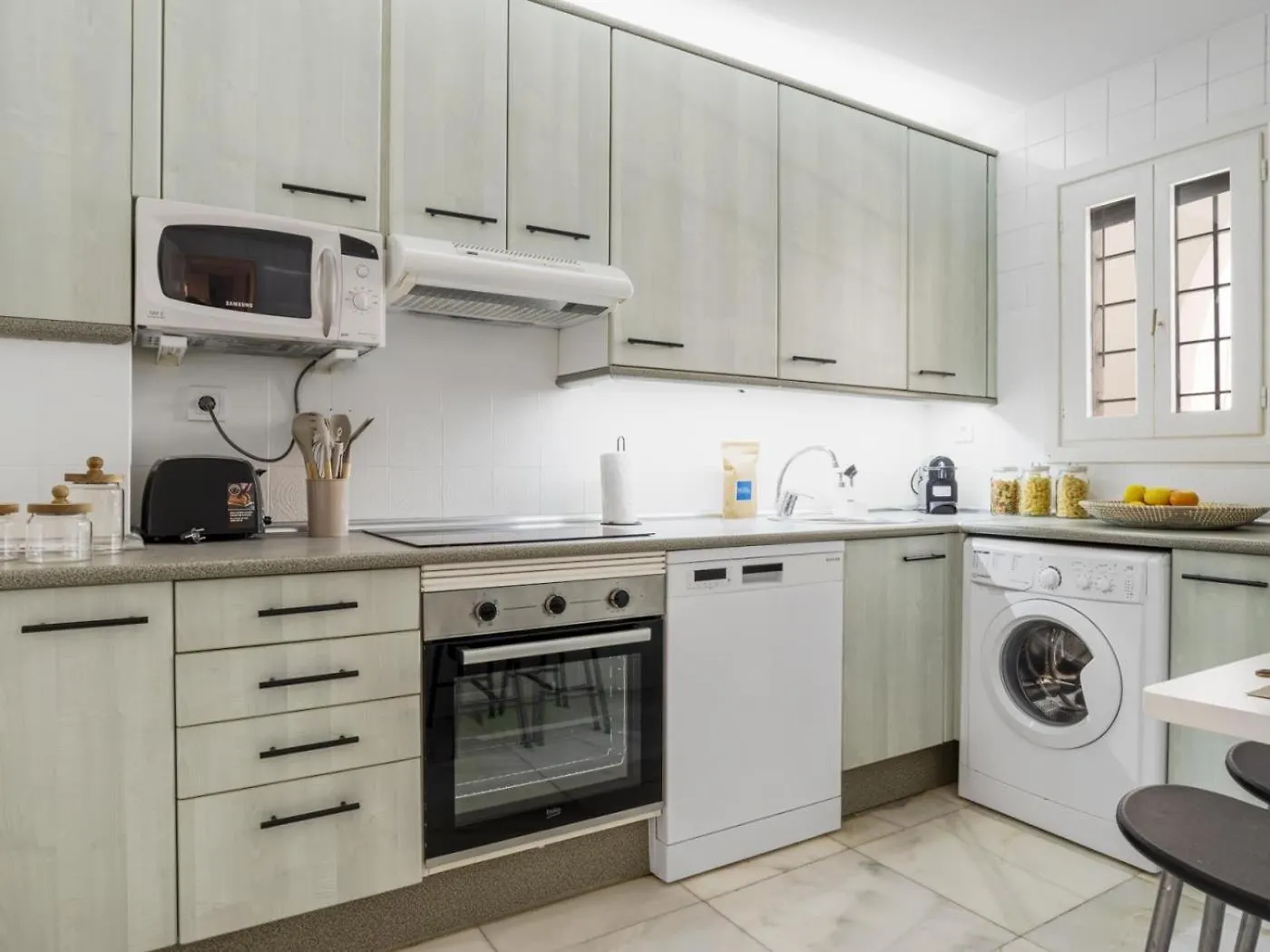 02 Bdr Cadiz 208 Apartment Marbella 0*,  Spain