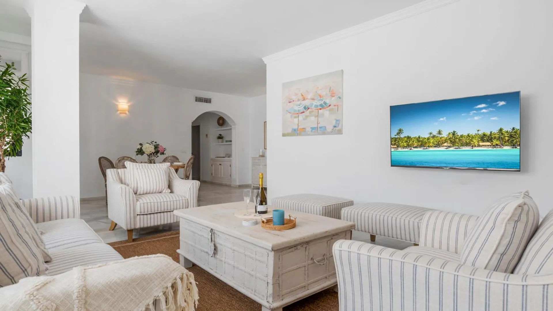 02 Bdr Cadiz 208 Apartment Marbella