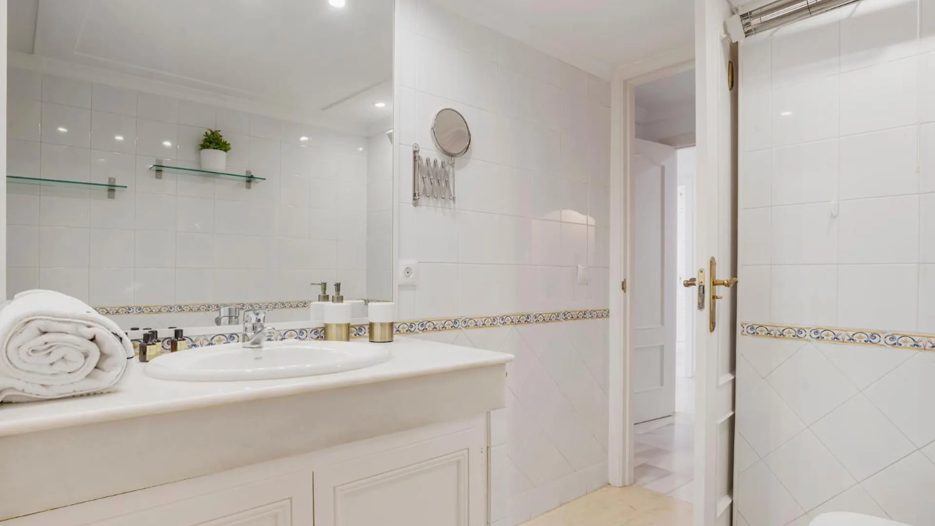 02 Bdr Cadiz 208 Apartment Marbella